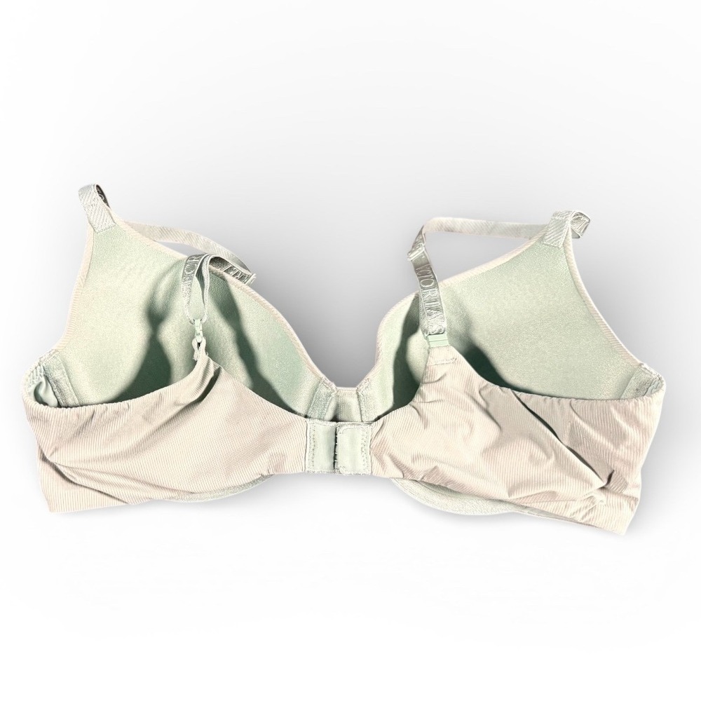 Victoria's Secret Lightly Lined T-Shirt Bra light mintAdjustable Straps Size 34C - Picture 2 of 5